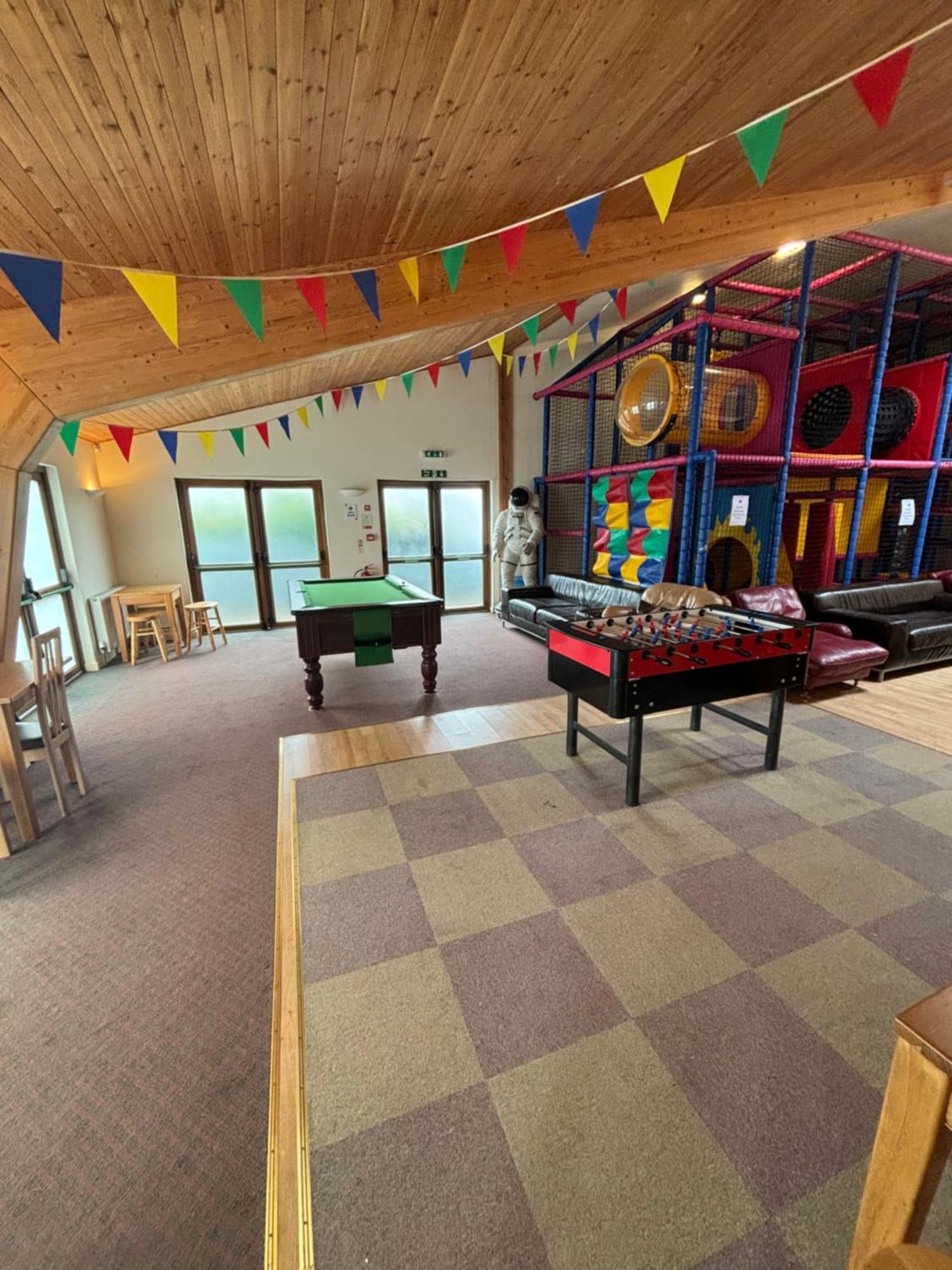 Seaview Holiday Park Пензанс Екстериор снимка